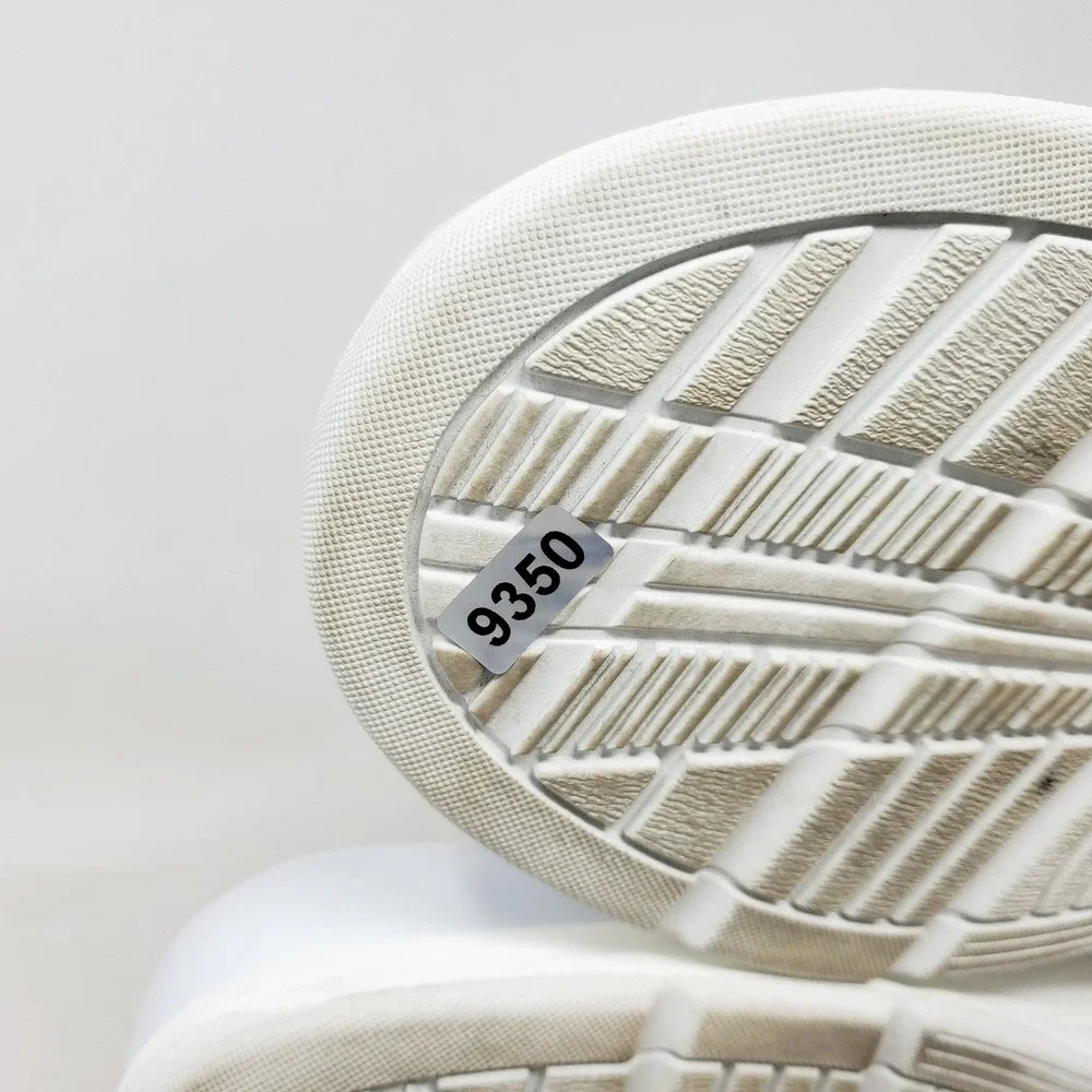 New Balance 577 Shoes Mens 11.5 2E WIDE White Classic Straps Comfort Sneaker